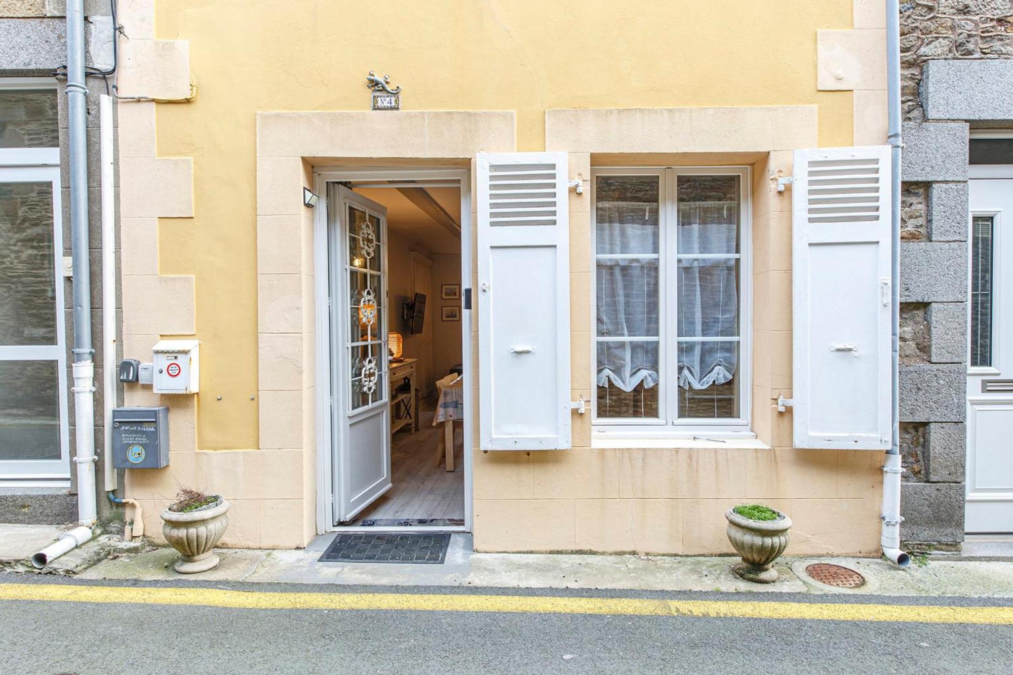 Maison Pecheur - Wifi - 500M Mer Cancale Exterior photo